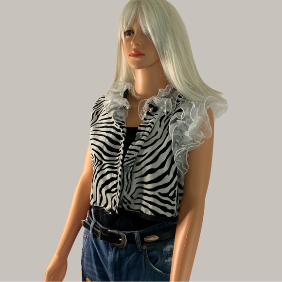 Zebra Print Ruffle Sleeve Blouse - Picture 2 of 16
